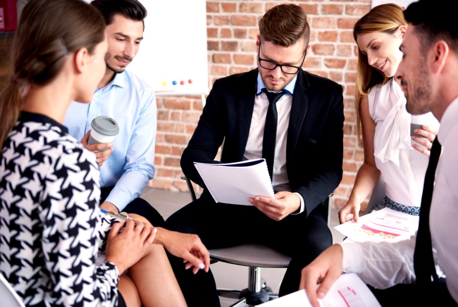 Projektteam bei der Erarbeitung von Finanzstrategien